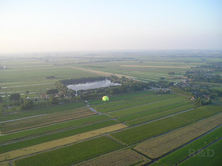 Ballonvlucht 24 mei 2007 (34).JPG